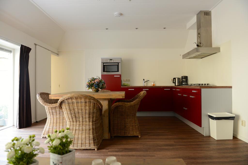 Appartementen Verhuur De Trijehoek Stiens Dış mekan fotoğraf