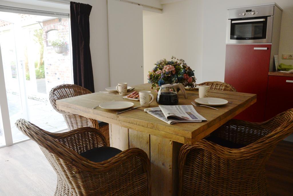 Appartementen Verhuur De Trijehoek Stiens Dış mekan fotoğraf