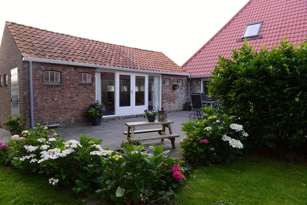 Appartementen Verhuur De Trijehoek Stiens Dış mekan fotoğraf