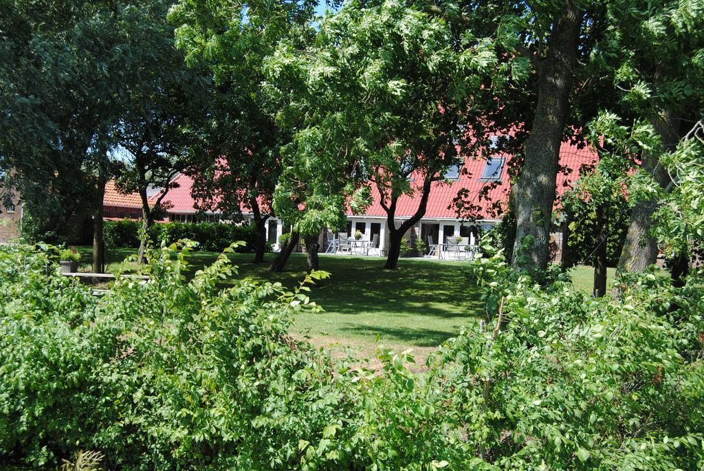 Appartementen Verhuur De Trijehoek Stiens Dış mekan fotoğraf